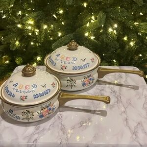 80s Vintage Enamel Pot Set Floral Cottagecore Brass Handles Farmhouse Decor